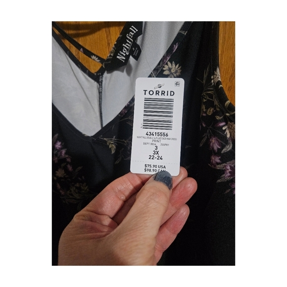 Plus Size Black Floral Slip Maxi Dress with Side Slits - Picture 3 of 6